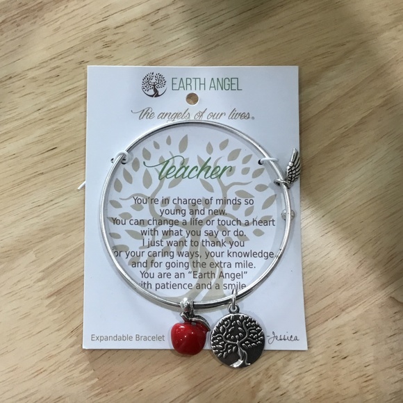 🌸 3/$25 Earth Angel Teacher Bracelet - Picture 2 of 3